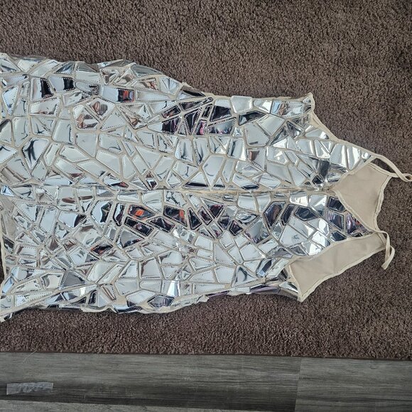 Badhy shiny metallic new dress - Picture 2 of 2